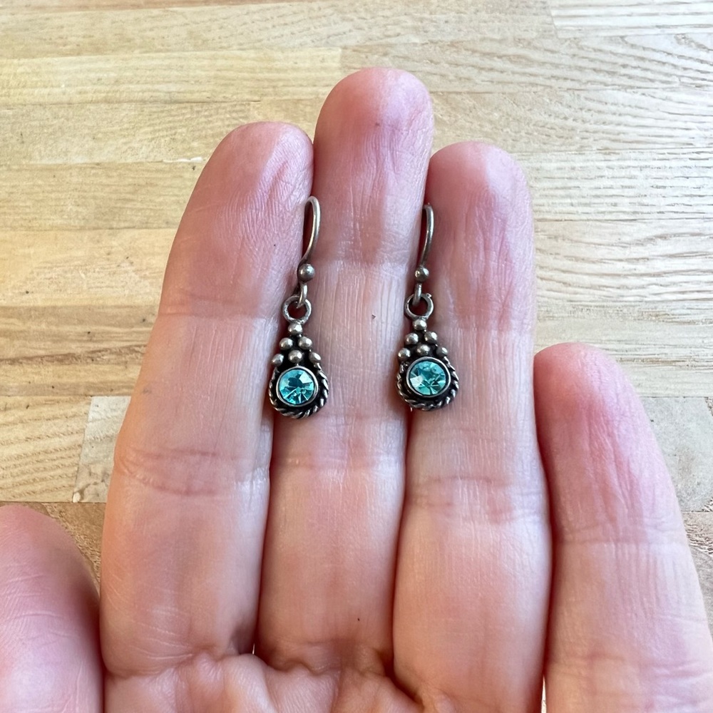 Vintage 925 Sterling silver blue crystal drop earrings on hooks - Picture 2 of 6